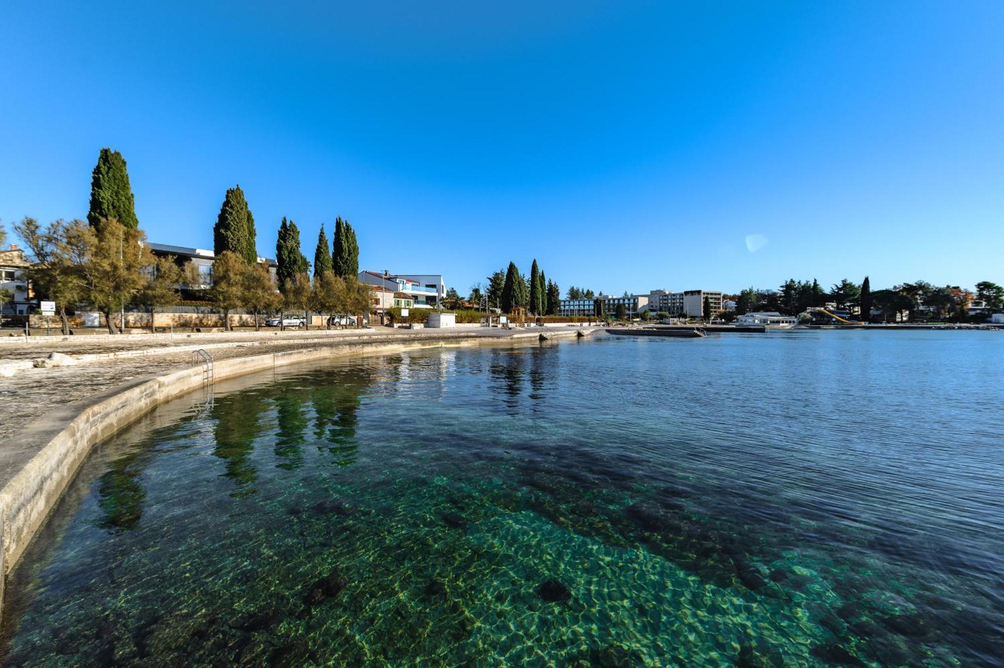 Casa Astrid By The Sea In Poreč Exterior foto